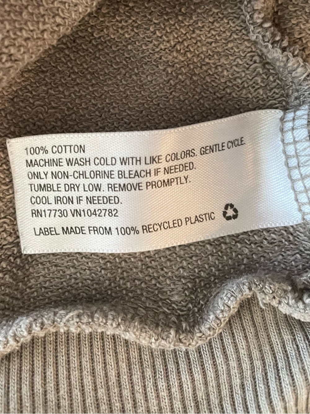 Universal Thread Women’s Camo Crewneck Sweatshirt - Taupe & Olive - M - Picture 4 of 4
